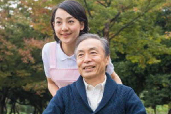 高齢の父と若い後妻